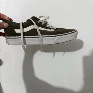 Vans Men's Green and White Sneakers